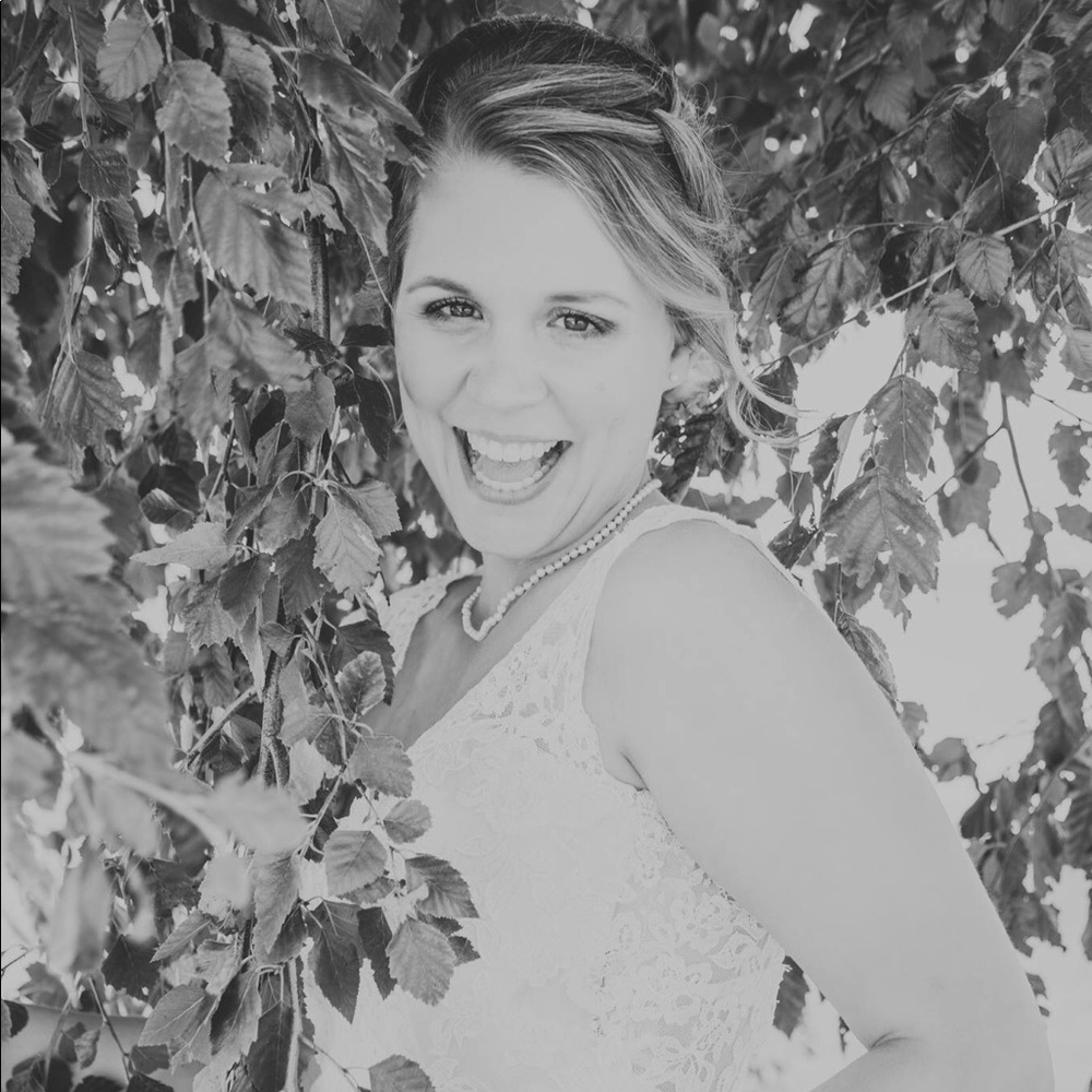 Meet your Posher, Rhian